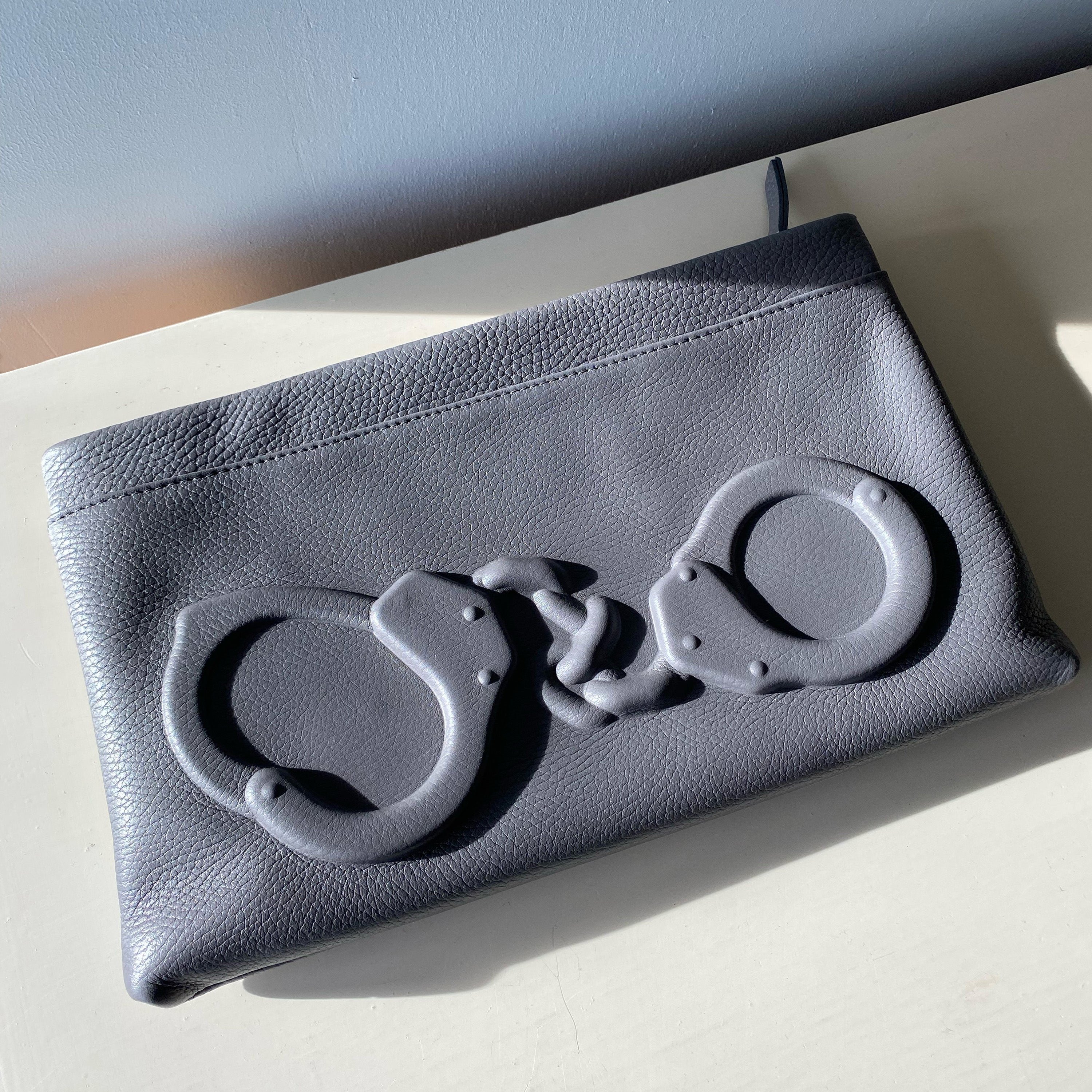 Clutch Handcuffs
