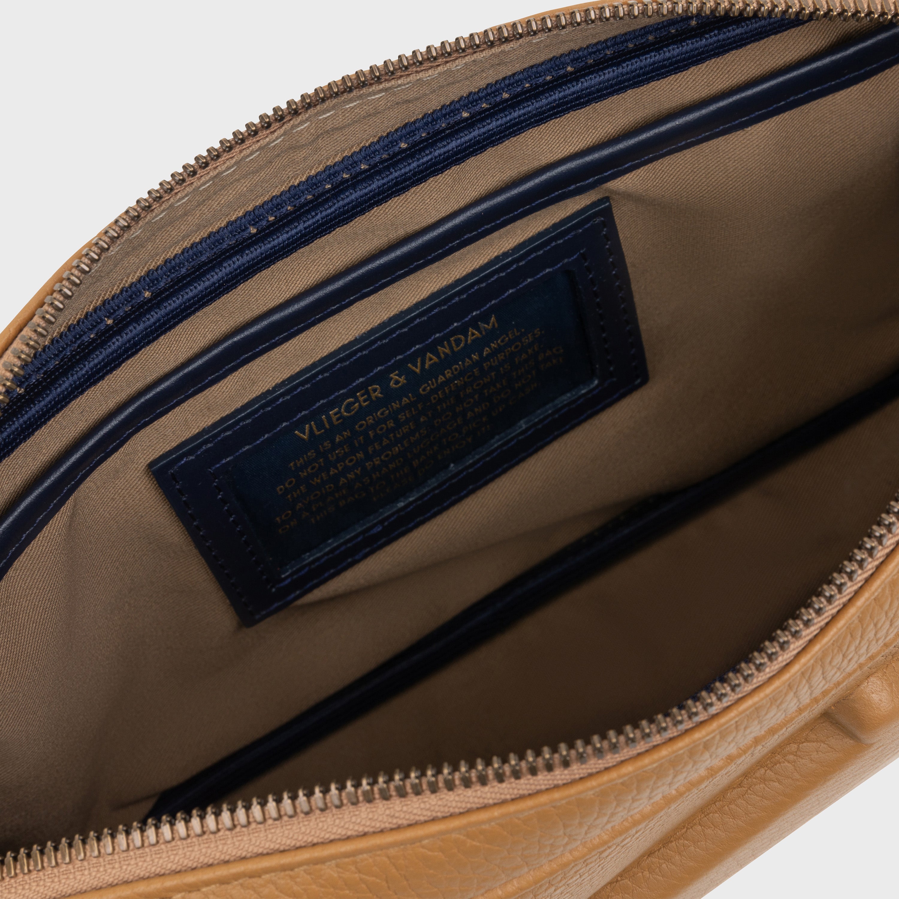 Messenger Bag Gun