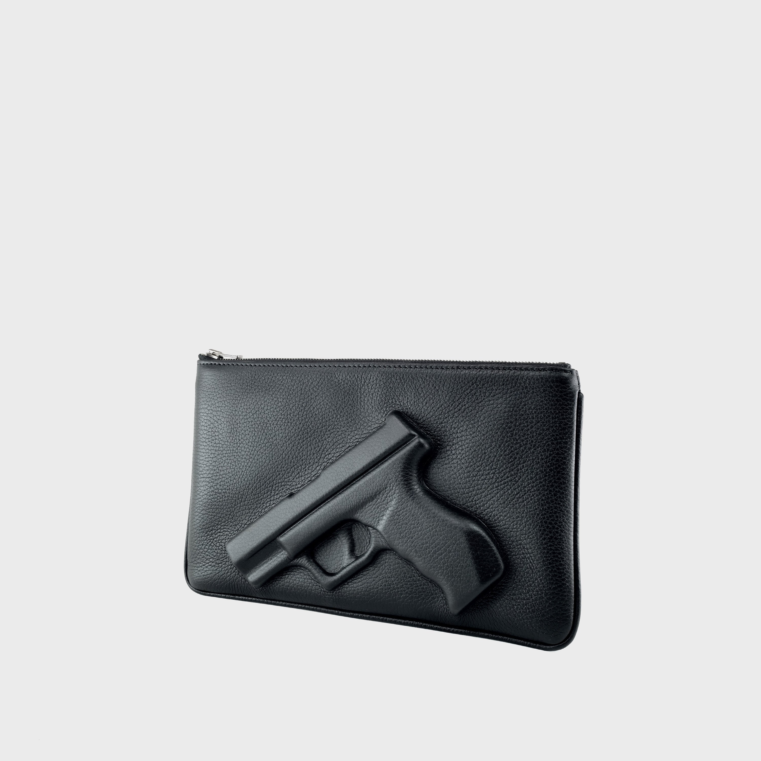 Pouch Gun in Black