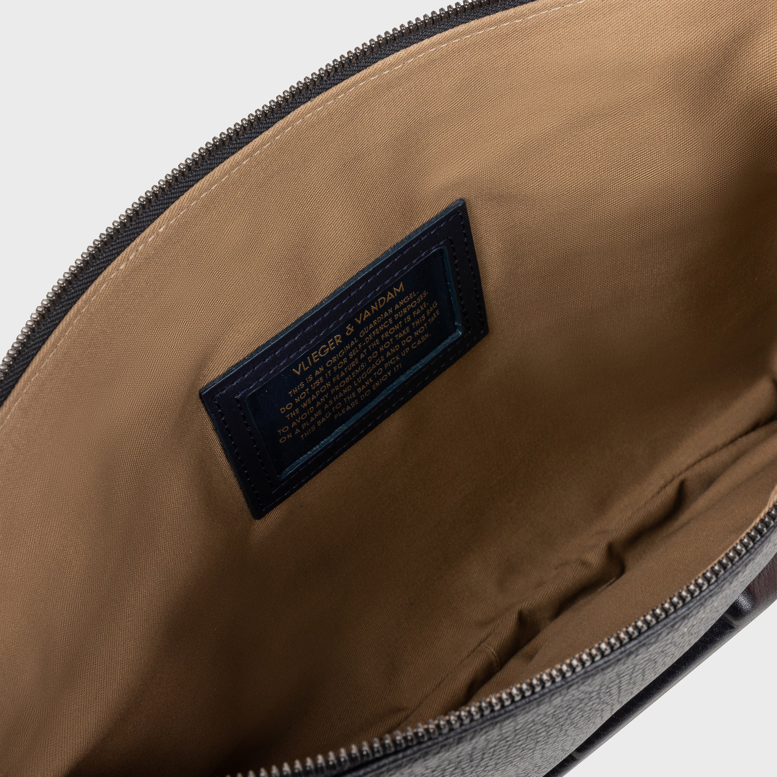 Sleeve 13 Inch Gun