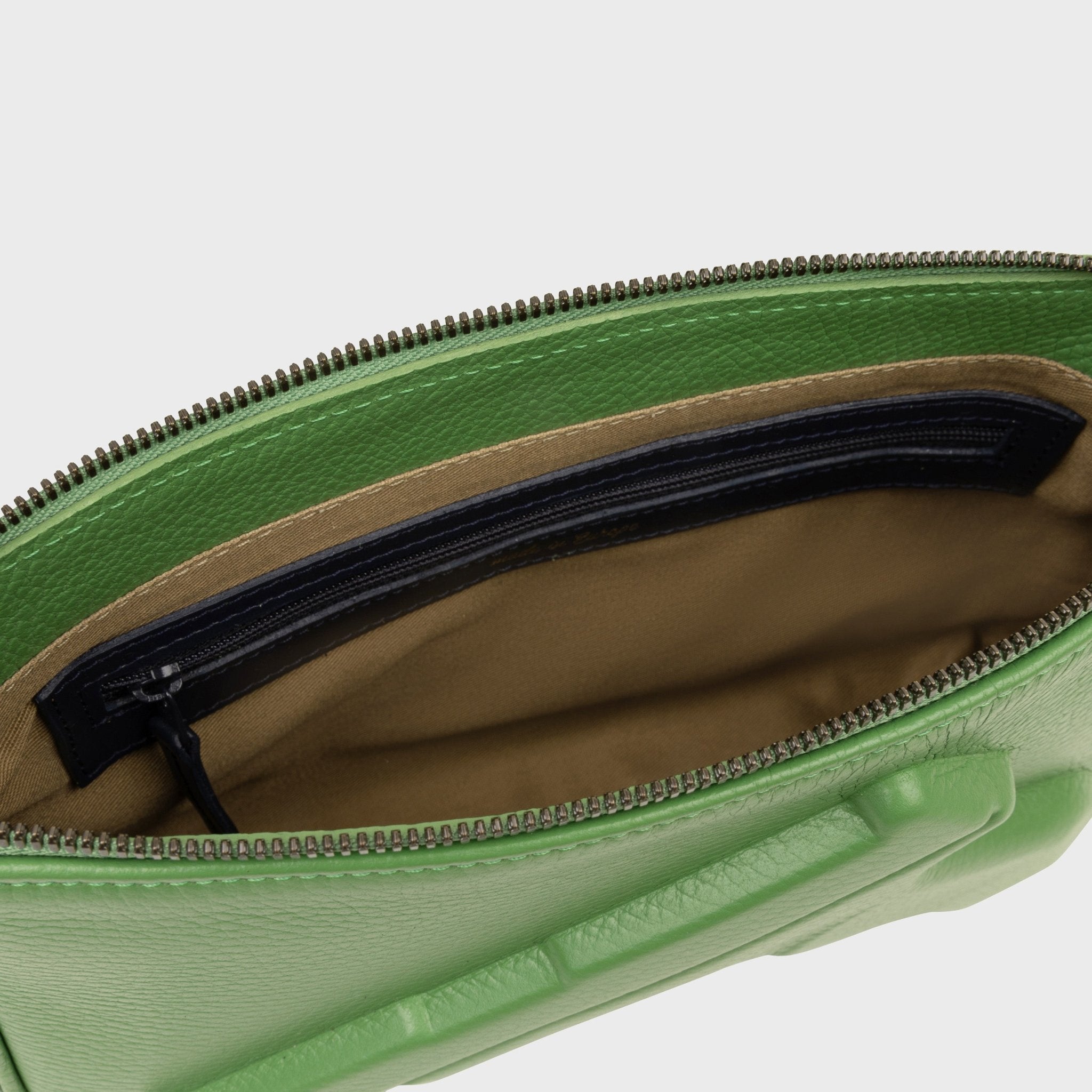 Purse Gun in Grass Green - Vlieger & Vandam