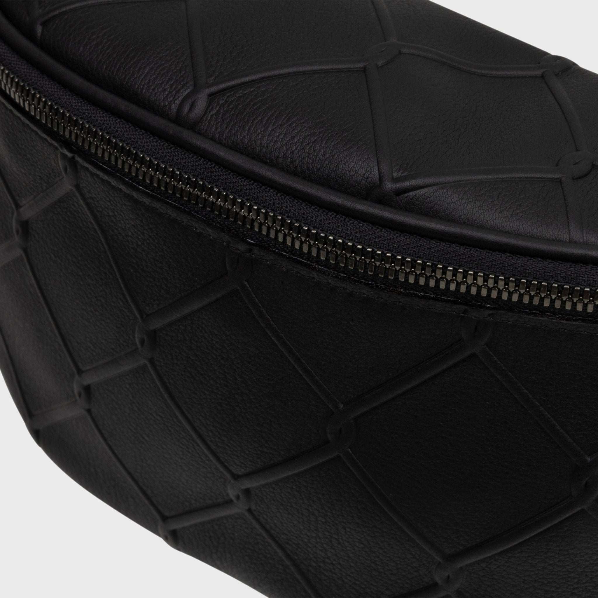Belt Bag Fence in Black - Vlieger & Vandam