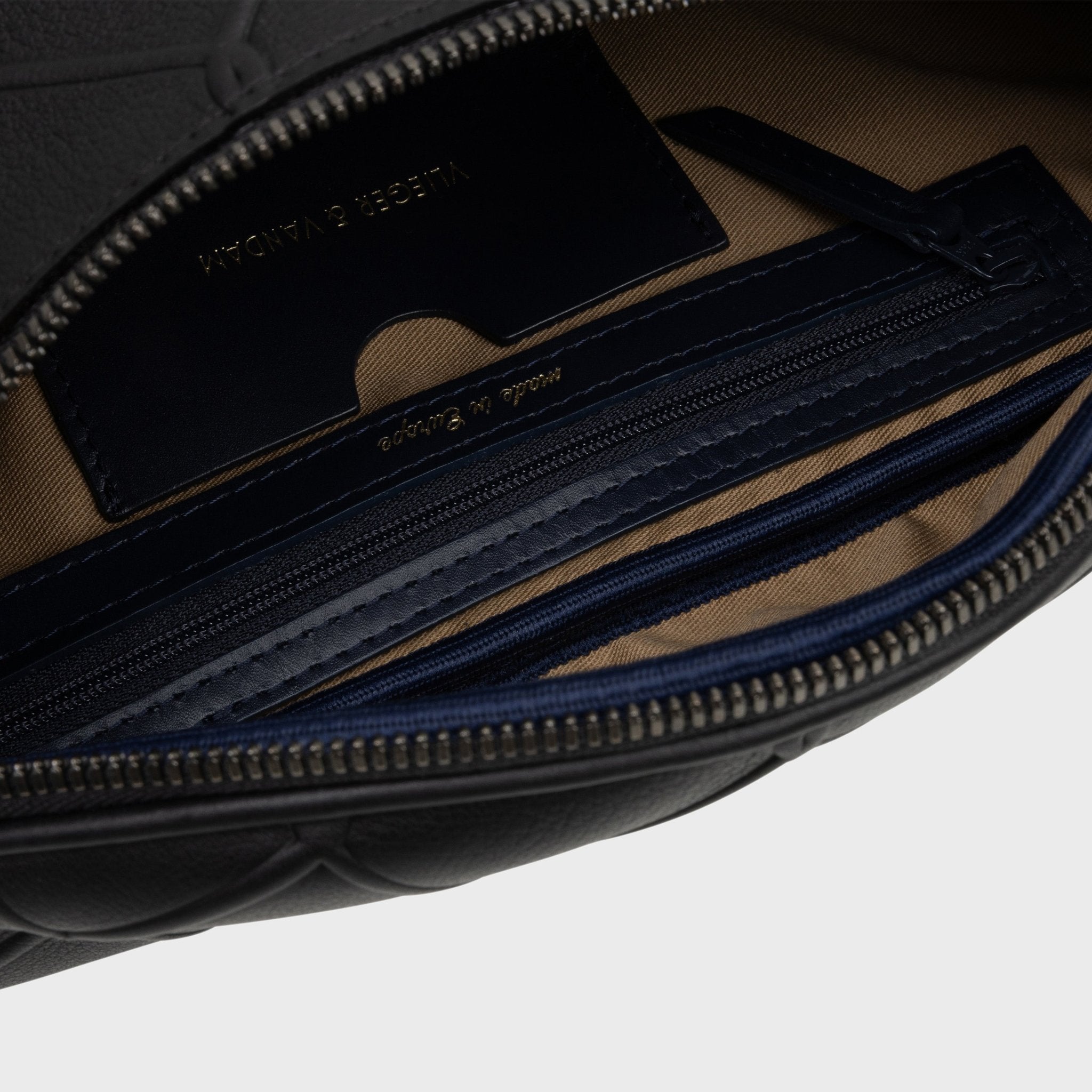 Belt Bag Fence in Black - Vlieger & Vandam