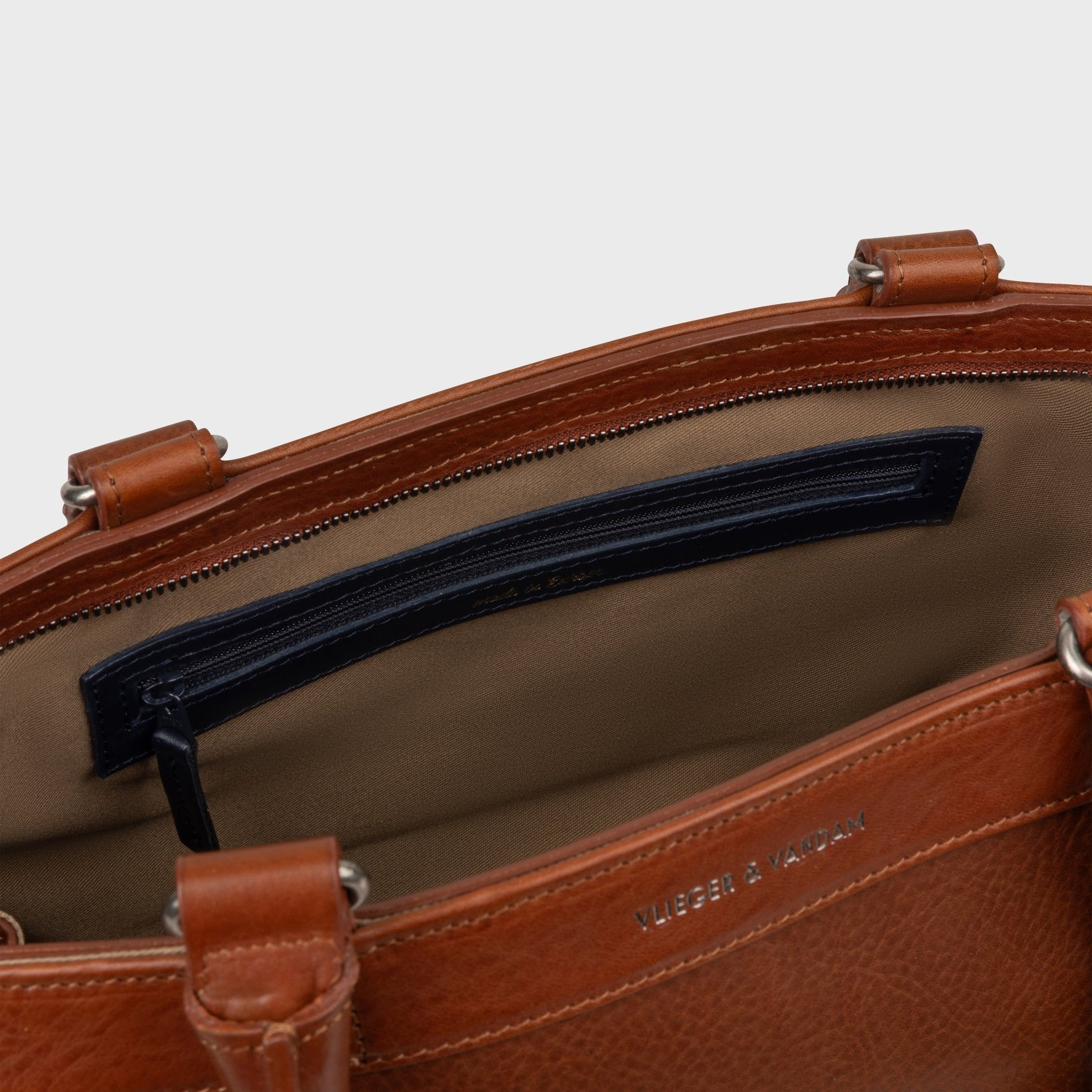 Small Tote Gun Cinnamon - Vlieger & Vandam