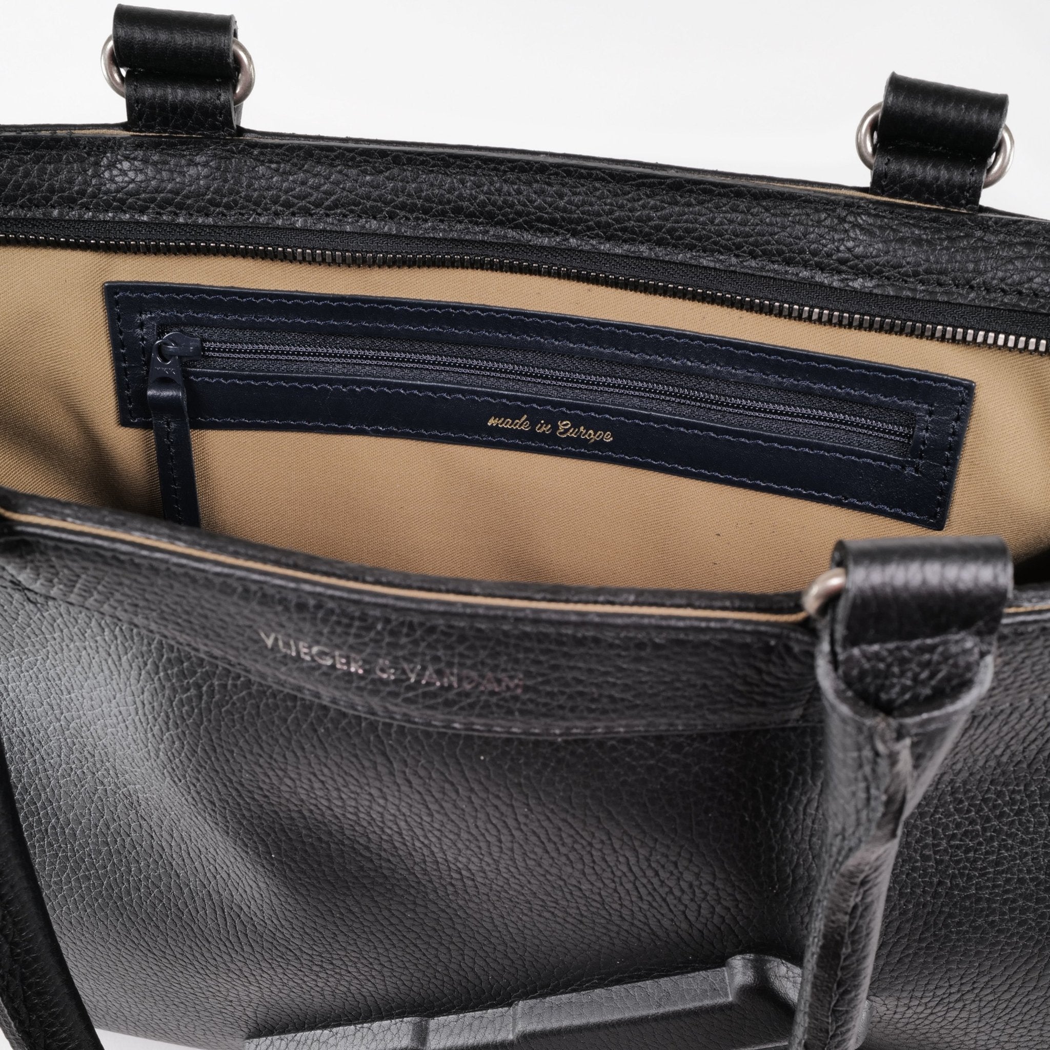 Small Tote Gun in Black - Vlieger & Vandam