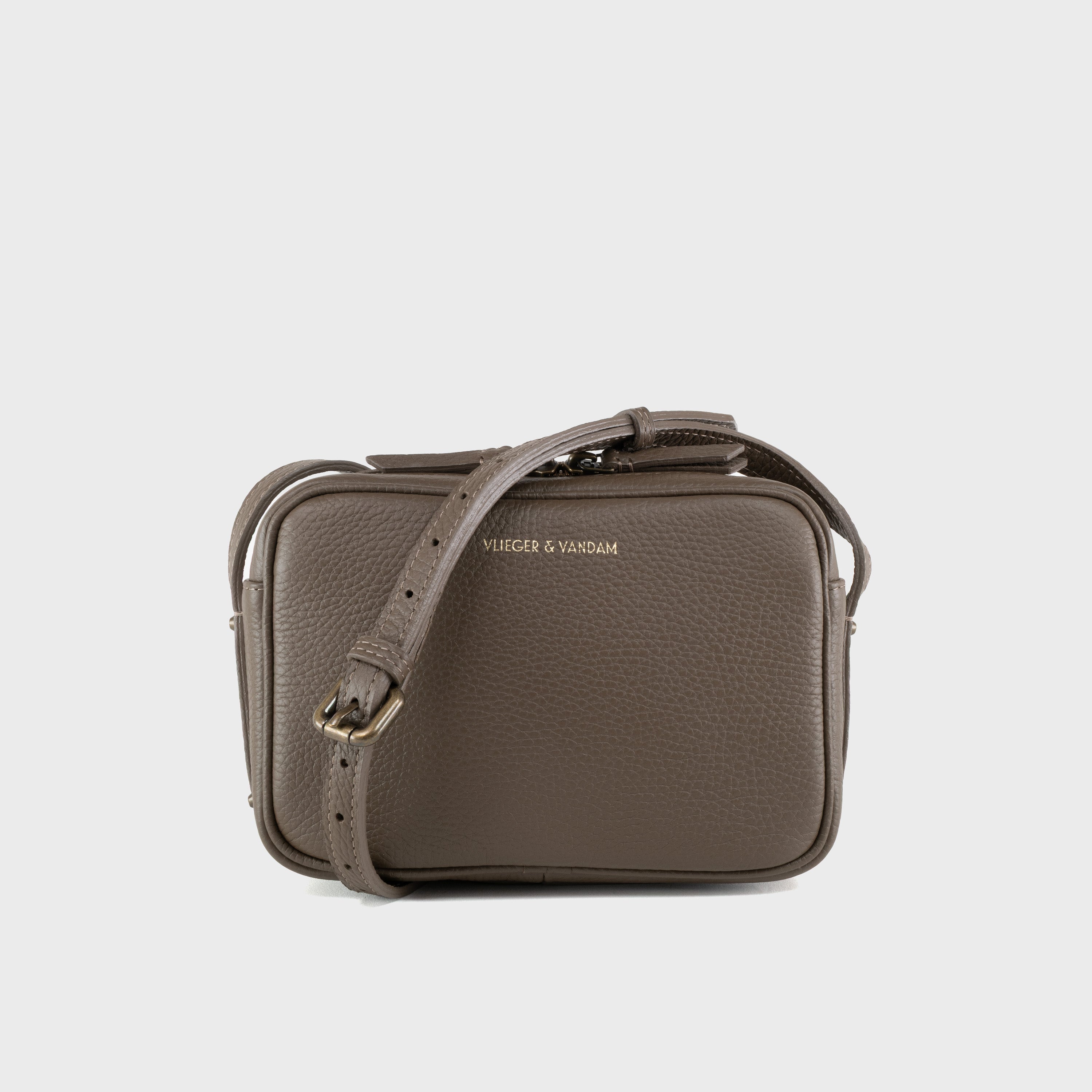 Camera Bag Gun in Deep Taupe