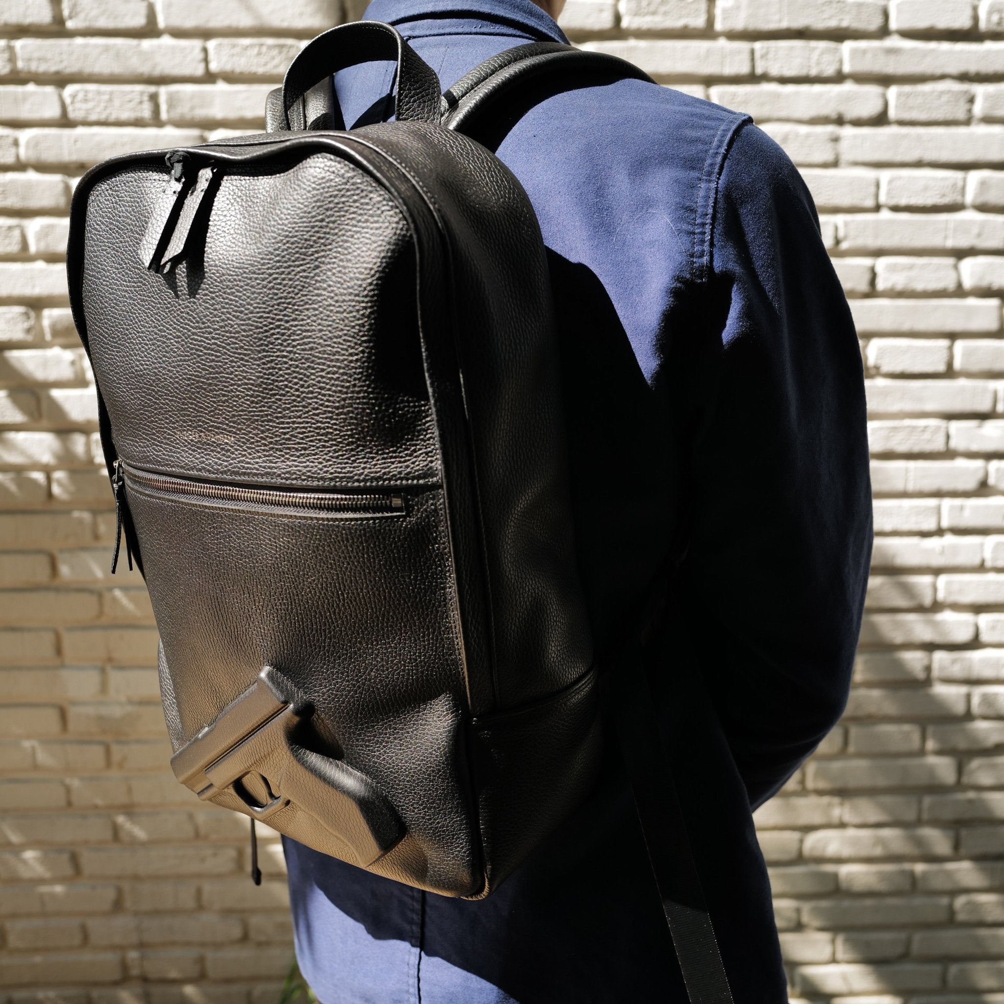 Backpack Large Gun in Black | Vlieger & Vandam