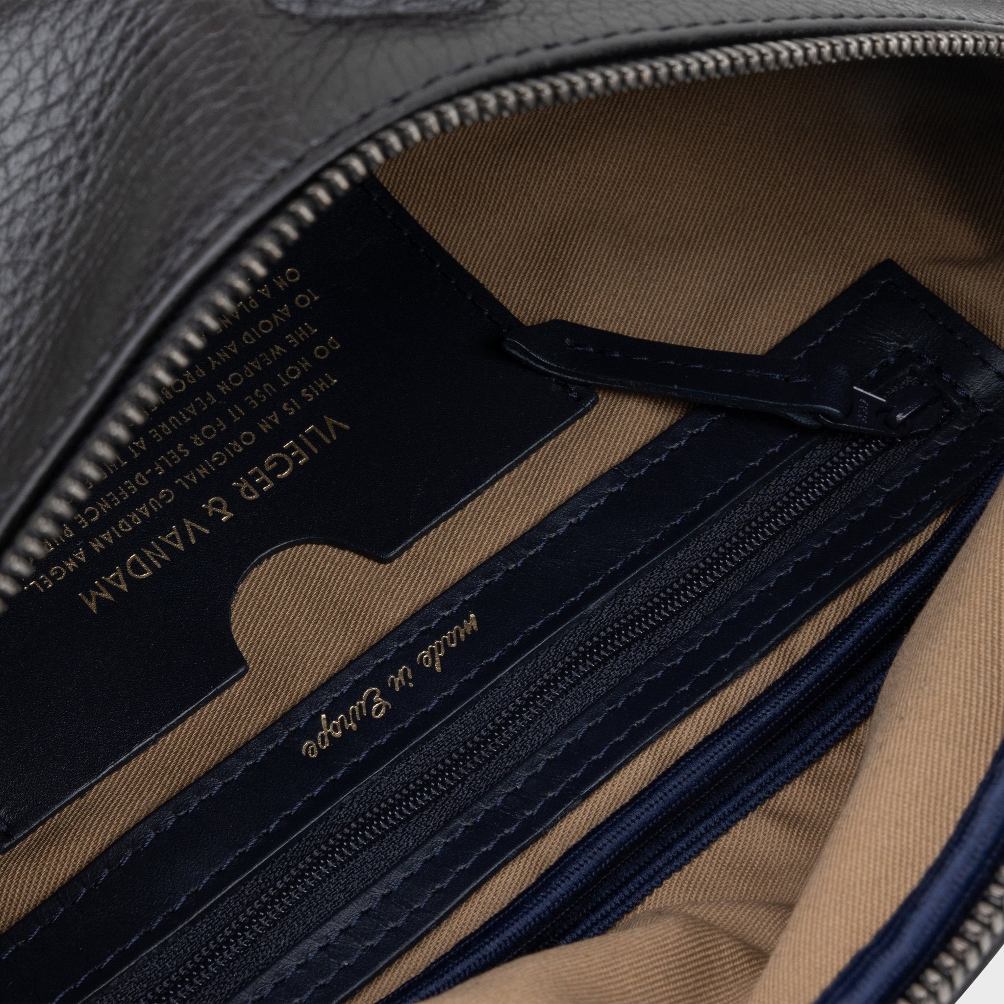 Belt Bag Crucifix in Black | Vlieger & Vandam