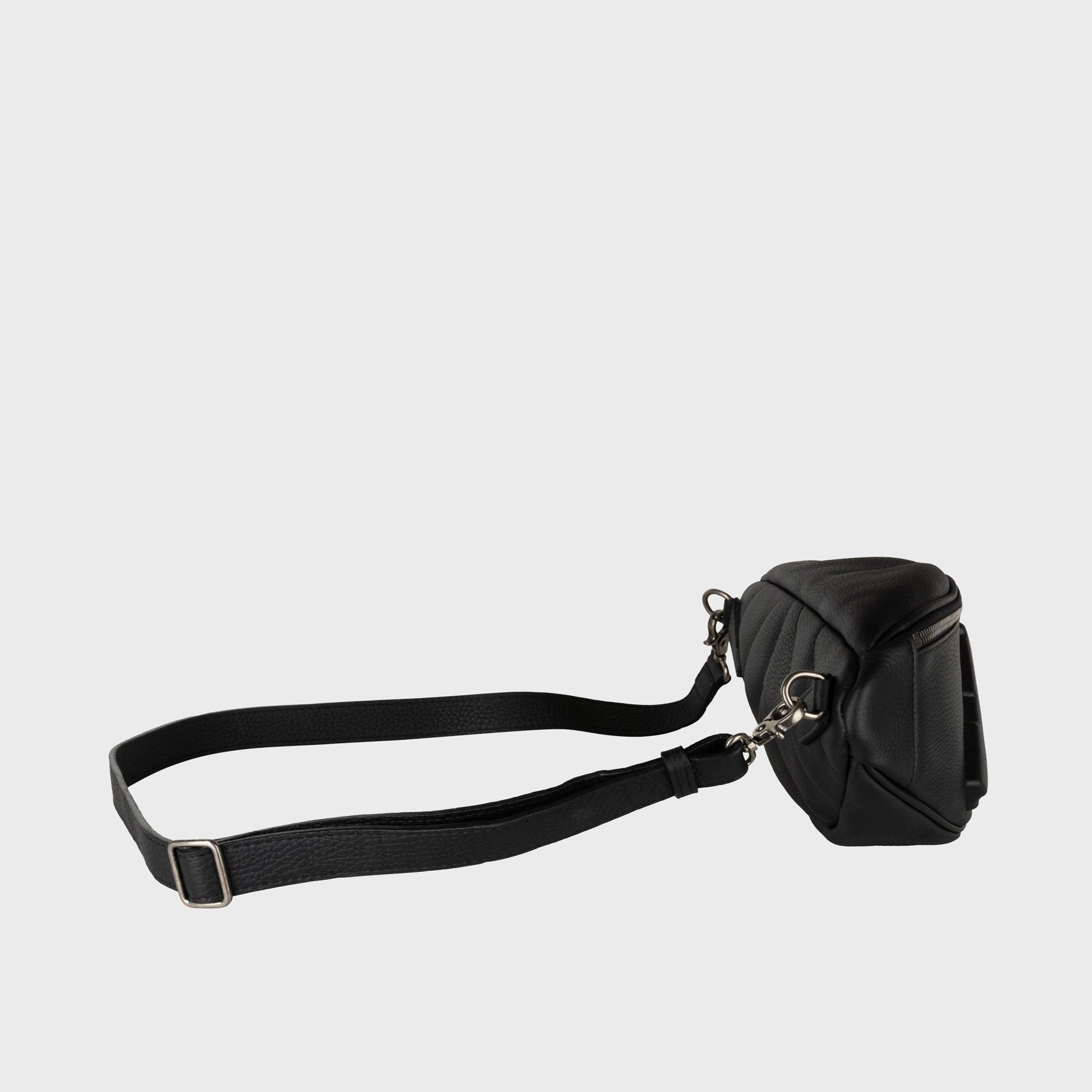 希少 VLIEGER&VANDAM 2WAYバッグ ビジネス ガンモチーフ 黒 Belt Bag Gun in Black | Vlieger & Vandam