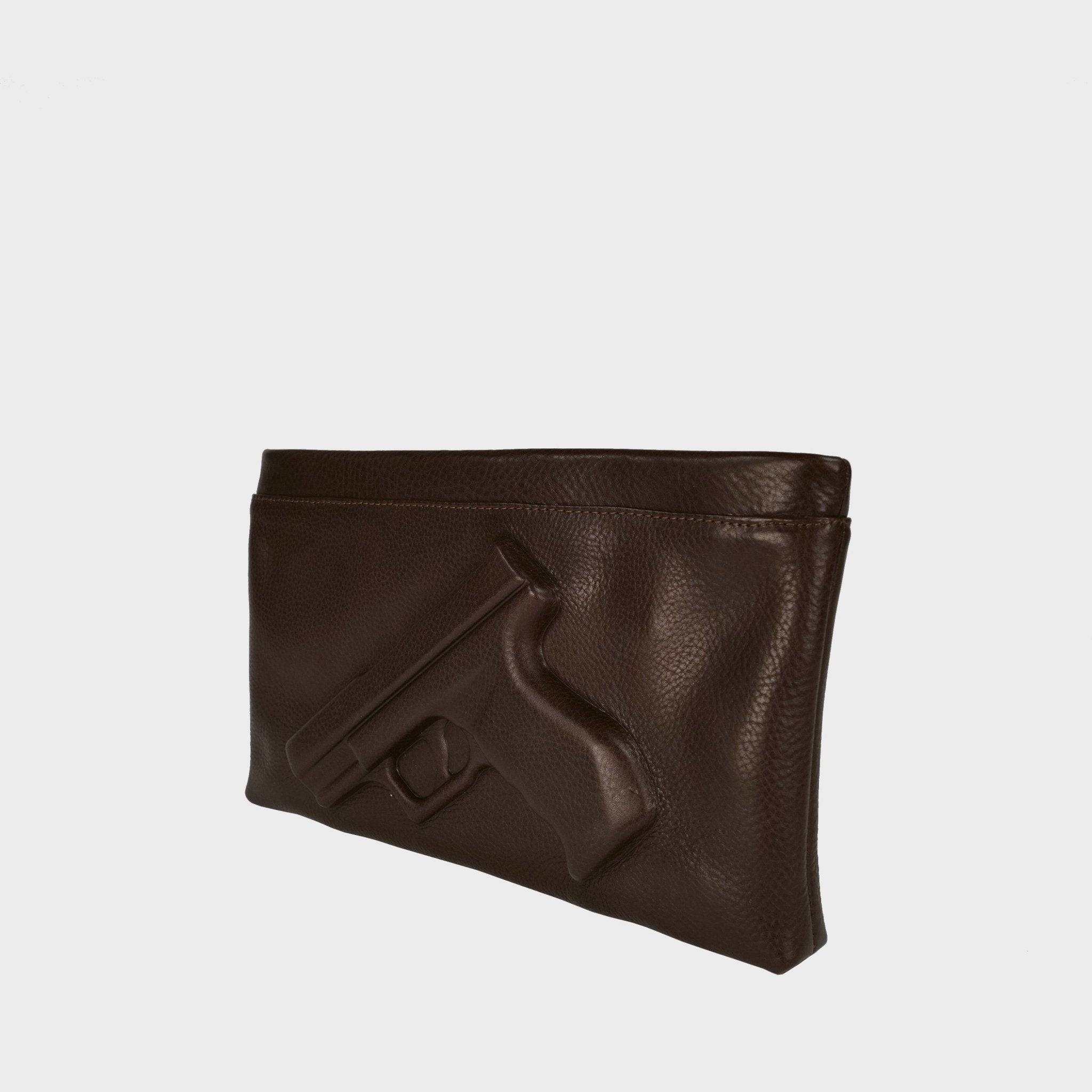 Clutch Gun in Dark Chocolate | Vlieger & Vandam
