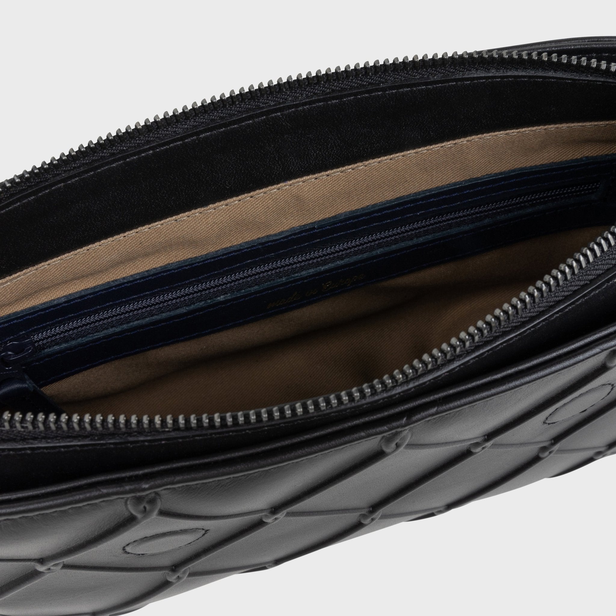 Shoulder Bag Fence in Black | Vlieger & Vandam