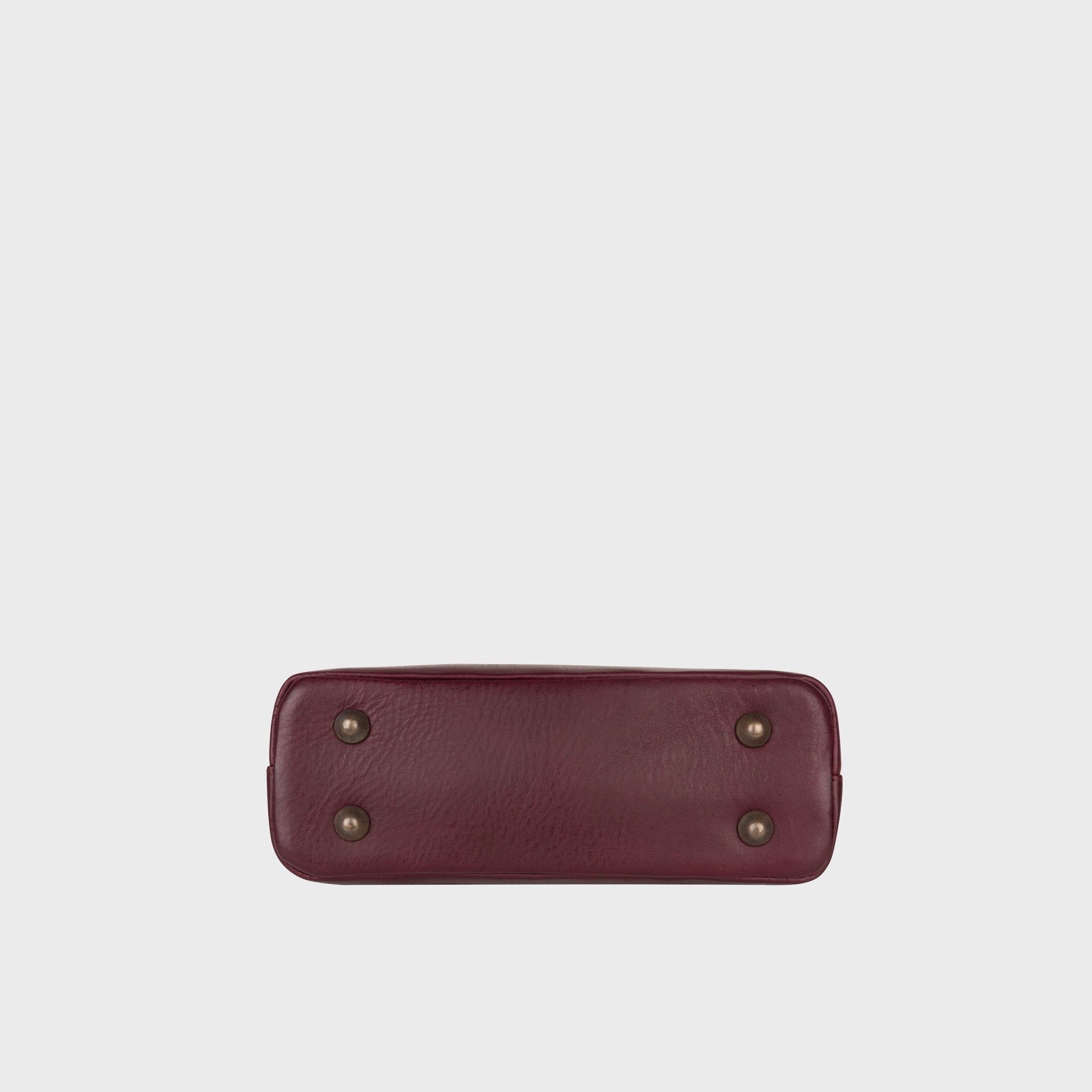 Soft Mini Crucifix in Burgundy | Vlieger & Vandam